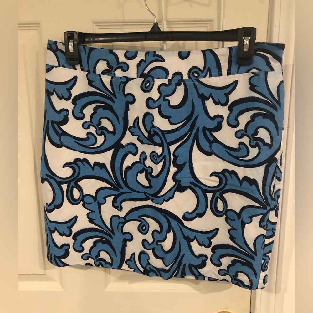 Merona women’s lined skirt. Size12. Linen with pockets side zipper 19” long